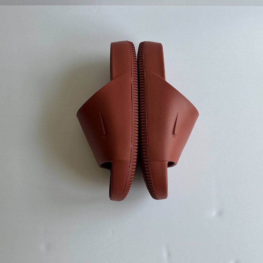Nike Rust Slide Sandals - Picture 4 of 5